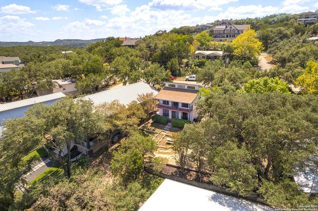 1021 Hillcrest Forest, Canyon Lake, TX 78133