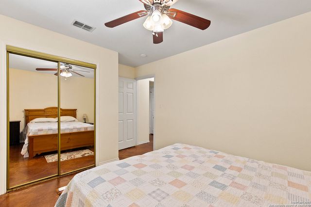 1021 Hillcrest Forest, Canyon Lake, TX 78133