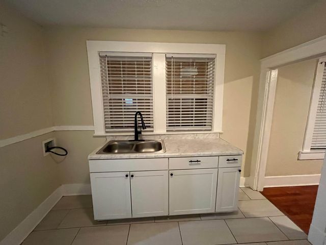923 GARLAND ST, Memphis, TN 38107
