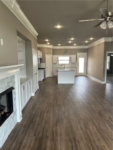 1912 Hale Lane, Pea Ridge, AR 72751