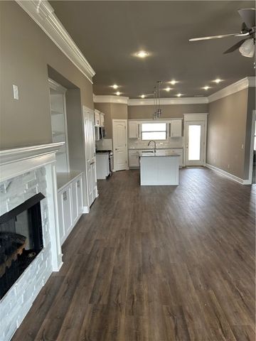 1912 Hale Lane, Pea Ridge, AR 72751