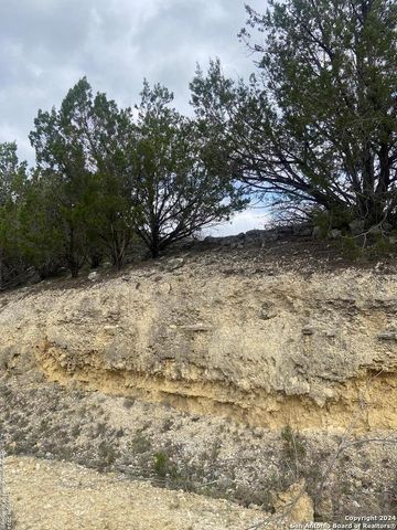TBD Bisonte Rojo (Mesa Verde Park), Medina, TX 78055