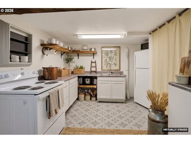 138 Se SHAFFORD St, Estacada, OR 97023