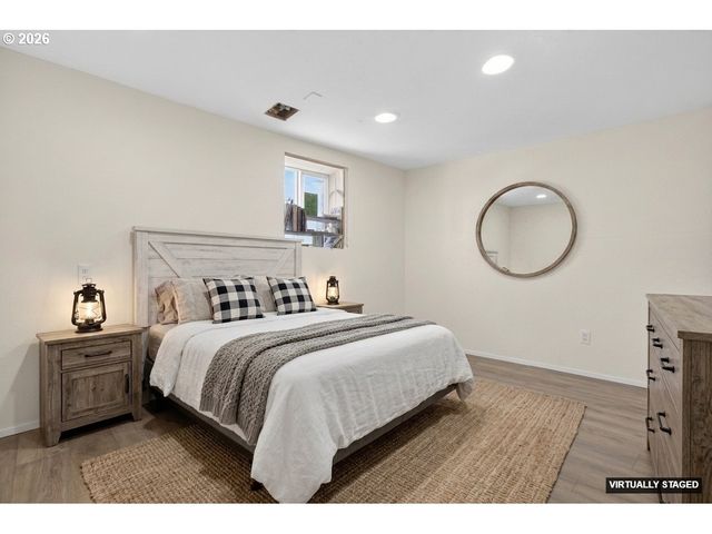 138 Se SHAFFORD St, Estacada, OR 97023