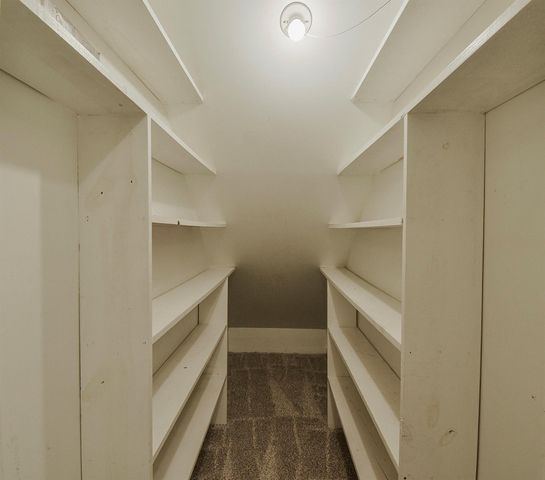 13915 Roundstone Lane, Houston, TX 77015