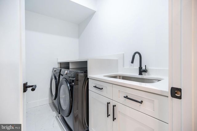 4748 SHELDON ST, Philadelphia, PA 19127