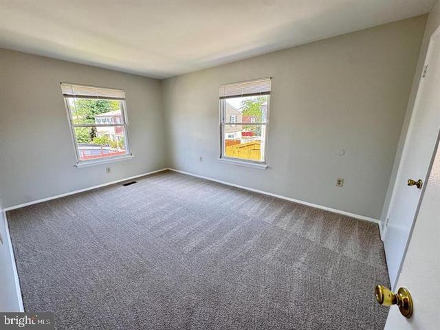 77 HANCOCK PL NE, Leesburg, VA 20176