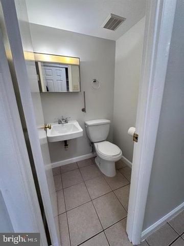 77 HANCOCK PL NE, Leesburg, VA 20176