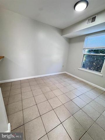 77 HANCOCK PL NE, Leesburg, VA 20176