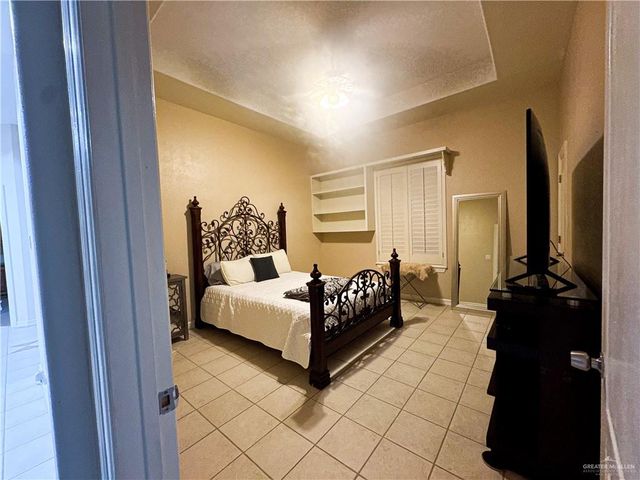 4901 W State Highway 107 Street, Mcallen, TX 78504