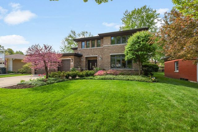 4315 Suffield Court, Skokie, IL 60076