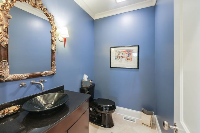 4315 Suffield Court, Skokie, IL 60076