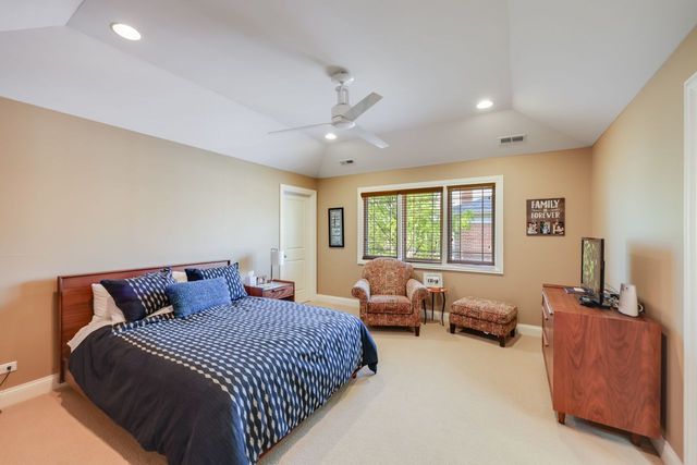 4315 Suffield Court, Skokie, IL 60076