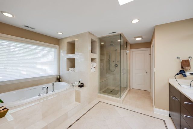 4315 Suffield Court, Skokie, IL 60076