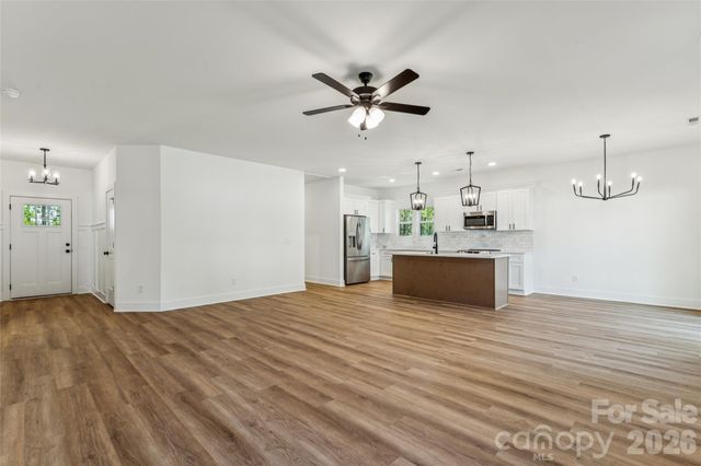 321 Henderson Circle, Harrisburg, NC 28075