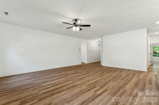 321 Henderson Circle, Harrisburg, NC 28075