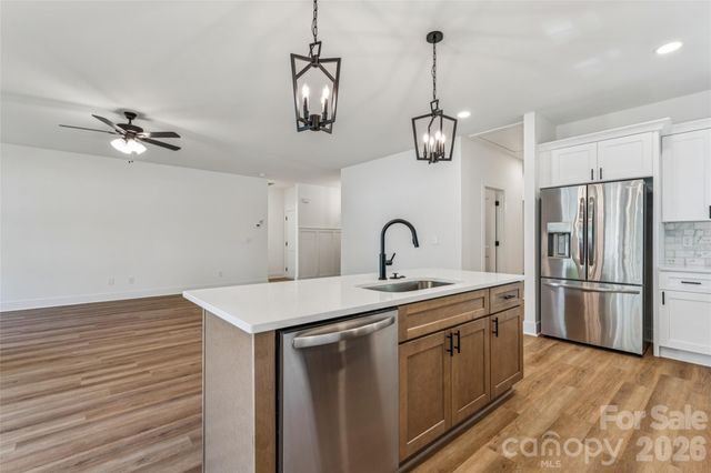 321 Henderson Circle, Harrisburg, NC 28075