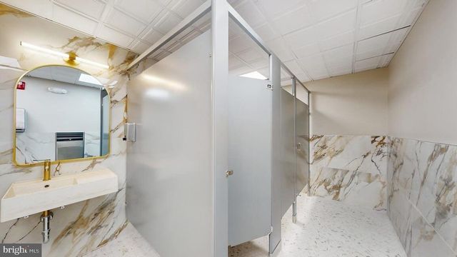 301 E GODFREY AVE, Philadelphia, PA 19120