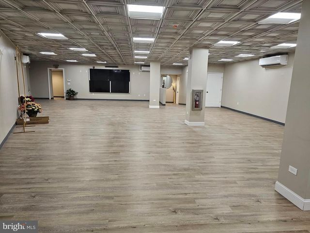 301 E GODFREY AVE, Philadelphia, PA 19120