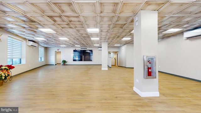 301 E GODFREY AVE, Philadelphia, PA 19120