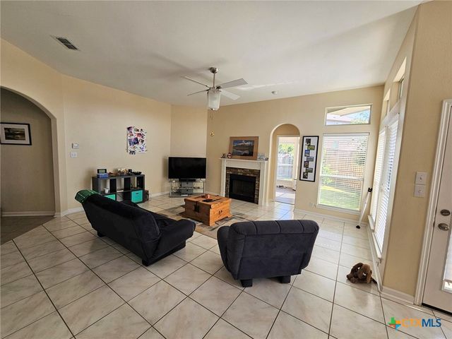 2253 N Ranch Estates Boulevard, New Braunfels, TX 78130