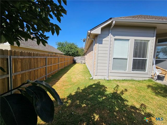 2253 N Ranch Estates Boulevard, New Braunfels, TX 78130