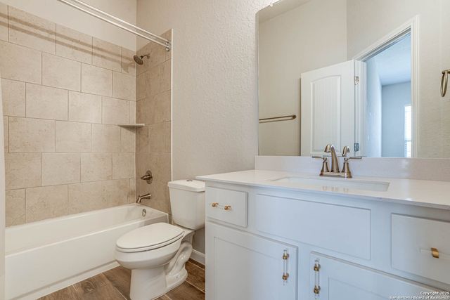 3707 Eliberis, San Antonio, TX 78261