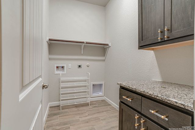 3707 Eliberis, San Antonio, TX 78261