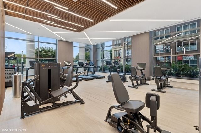 600 N LAKE SHORE Drive 2102, Chicago, IL 60611