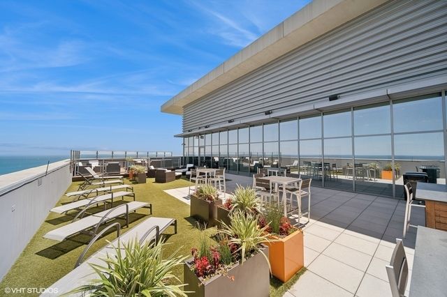 600 N LAKE SHORE Drive 2102, Chicago, IL 60611