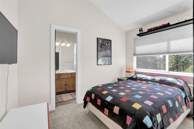 26400 Columbine Glen Avenue, Golden, CO 80401