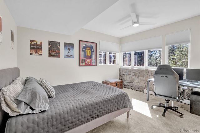 26400 Columbine Glen Avenue, Golden, CO 80401