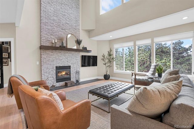 26400 Columbine Glen Avenue, Golden, CO 80401