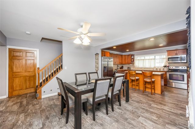 138 Rim Lane, Hicksville, NY 11801