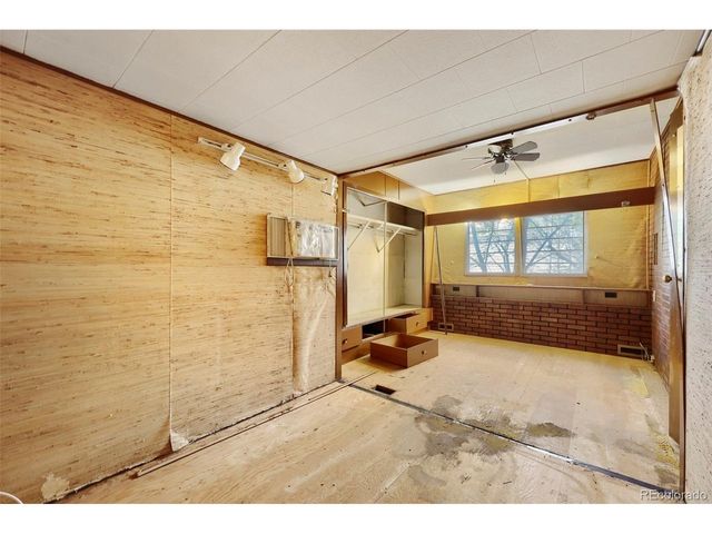 7365 W 61st Ave, Arvada, CO 80003