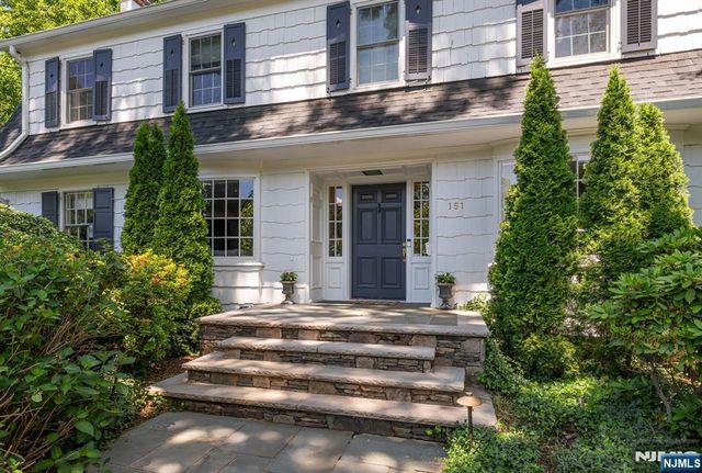151 Valley View Avenue, Ridgewood, NJ 07450