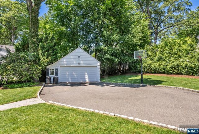151 Valley View Avenue, Ridgewood, NJ 07450