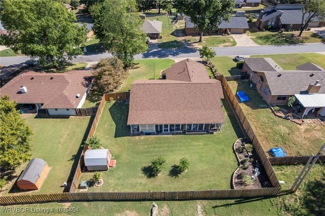 1507 9th Street, Van Buren, AR 72956