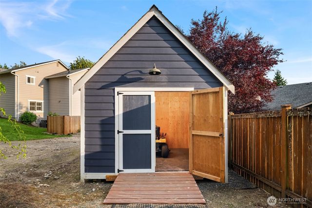 9624 185th Drive SE, Snohomish, WA 98290