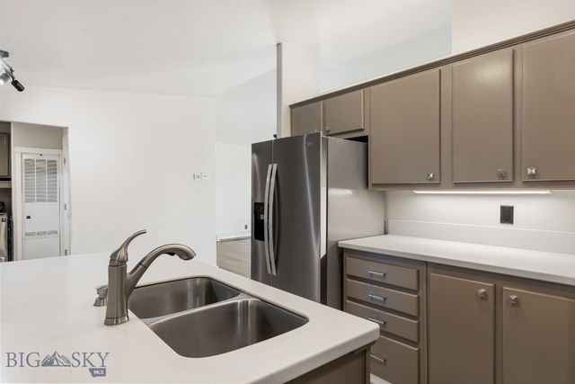 109 Run Way Lane, Livingston, MT 59047