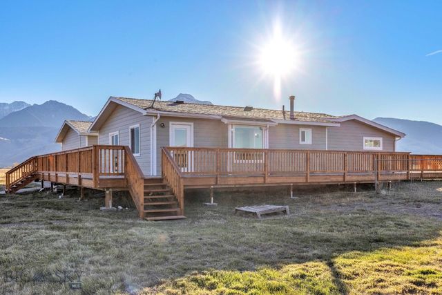 109 Run Way Lane, Livingston, MT 59047