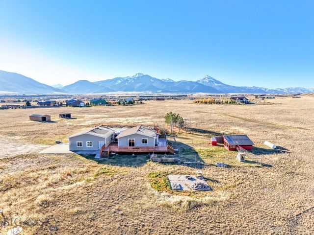 109 Run Way Lane, Livingston, MT 59047