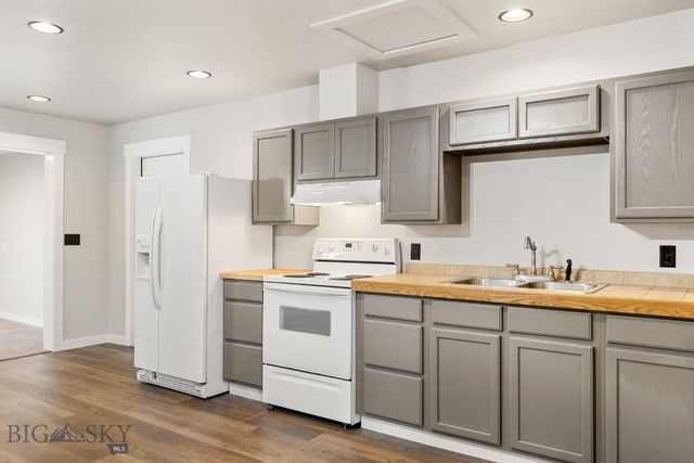 109 Run Way Lane, Livingston, MT 59047