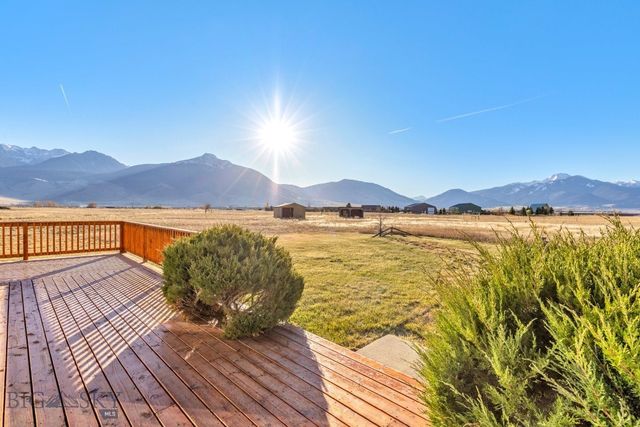 109 Run Way Lane, Livingston, MT 59047
