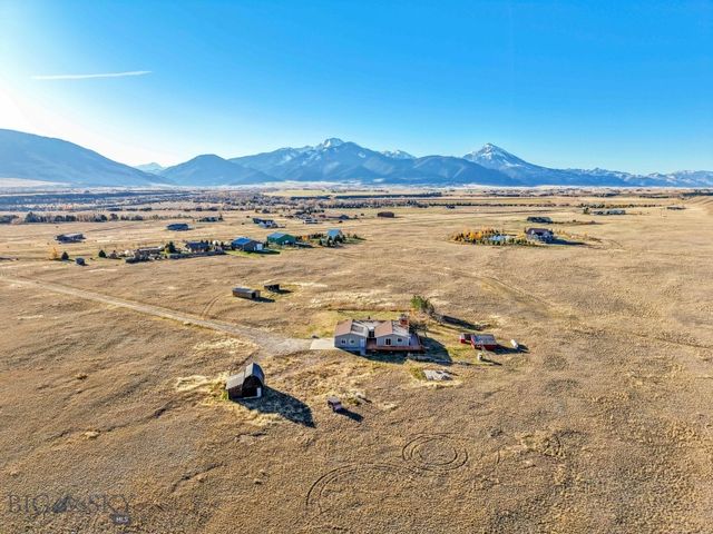 109 Run Way Lane, Livingston, MT 59047