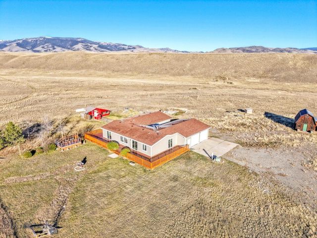 109 Run Way Lane, Livingston, MT 59047