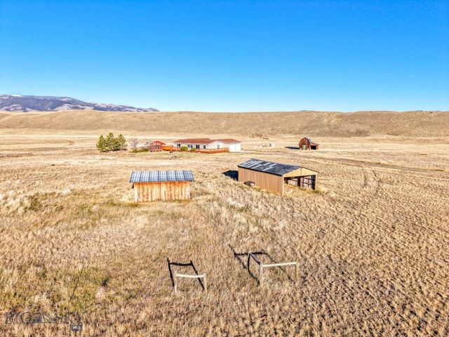 109 Run Way Lane, Livingston, MT 59047