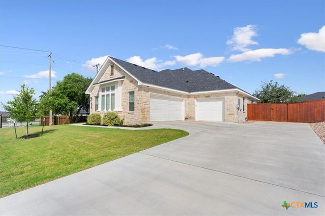 5017 Bella Charca Parkway, Nolanville, TX 76559