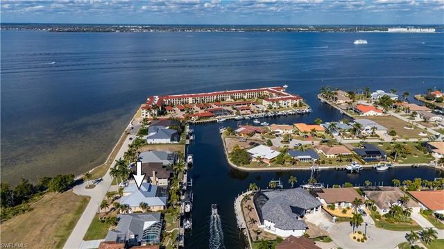 48 Colony Point DR, Punta Gorda, FL 33950