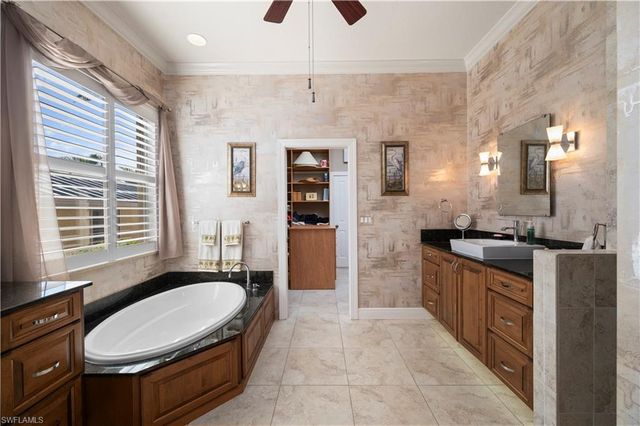 48 Colony Point DR, Punta Gorda, FL 33950